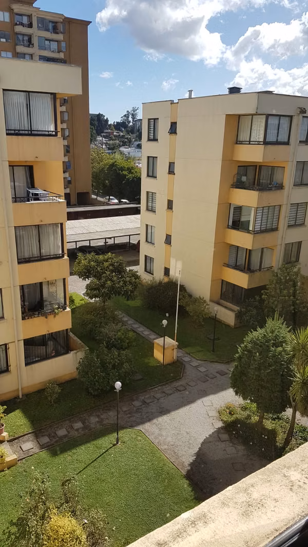 SE VENDE LINDO DEPARTAMENTO, 3 DORMITORIOS, PLAZA CONDELL.