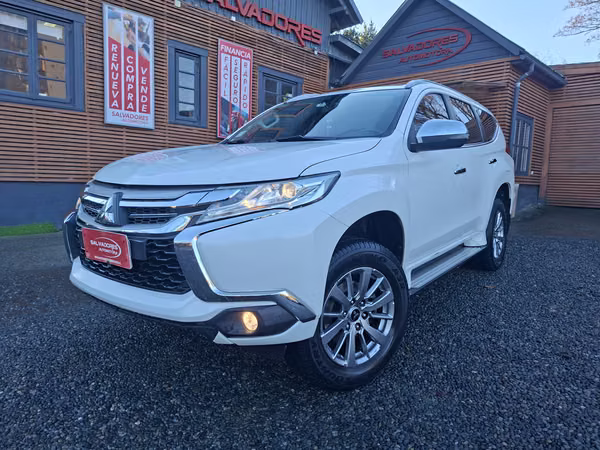 MITSUBISHI MONTERO SPORT 3.0 4X2 BENCINA