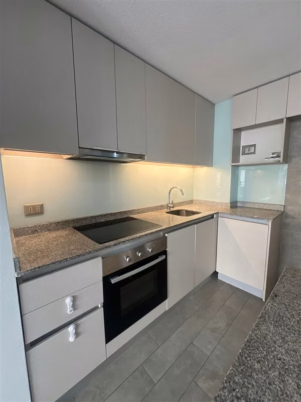 Departamento en arriendo de 2 dorm. en Macul