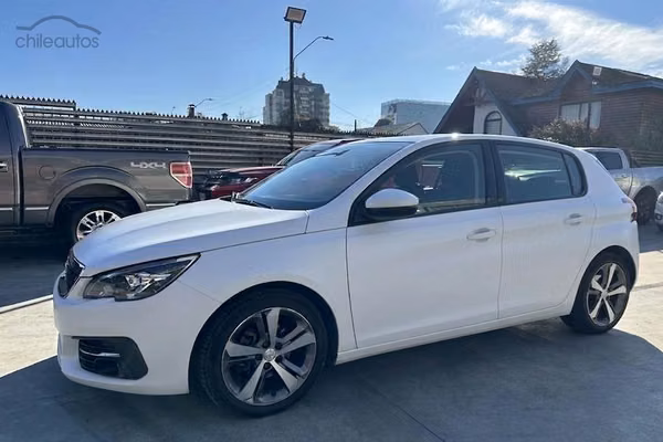 Peugeot 308 1.5 BlueHDI 130 HP Manual Allure