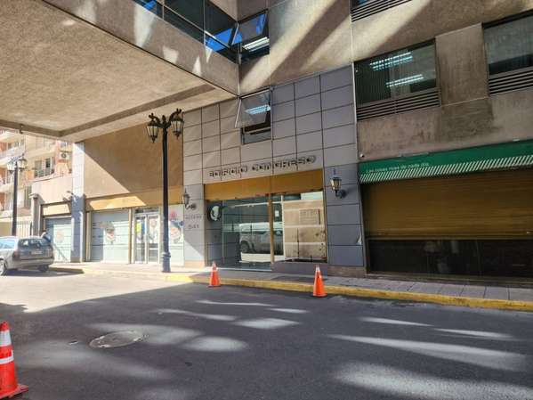 OFICINA 29 M² CON ESTC. Y ACCESO DIRECTO AL 4° PIS