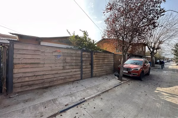 Amplia y comoda casa 4d 2b en huechuraba
