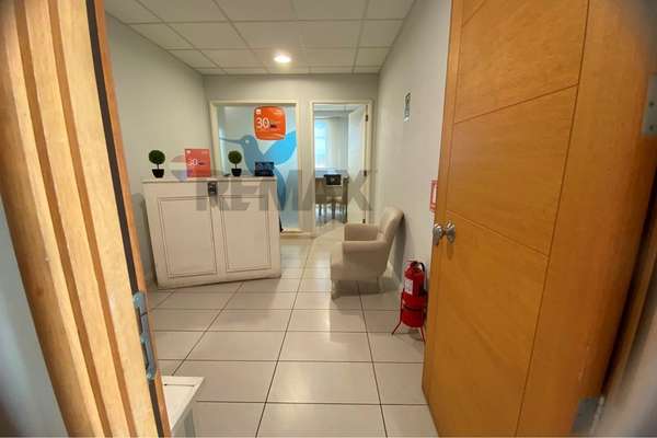 ¡ideal inversión! oficina en 30 oriente talca