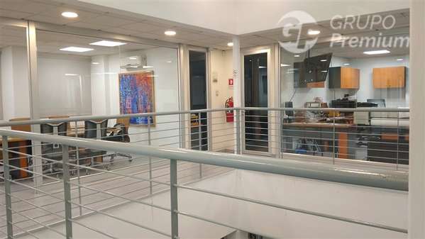 EDIFICIO COMERCIAL EN VENTA - 1.255 m2 CONSTRUIDOS