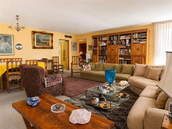 Departamento en venta de 3 dorm. en Las Condes