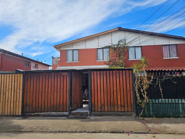 OPORTUNIDAD IMPERDIBLE EN PUENTE ALTO 2P, 3D, 1B.