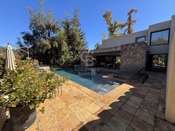 Impresionante Casa en Condominio Los Quillayes