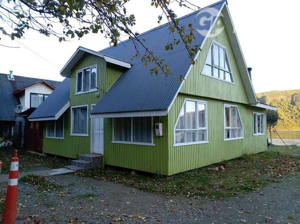 Casa en venta de 5 dorm. en Valdivia