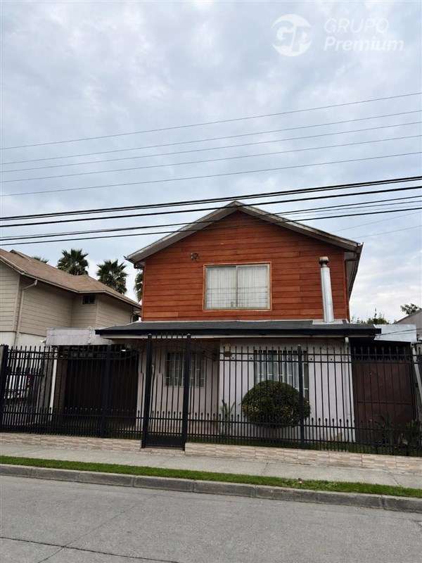 Amplia casa de 5 dormitorios y Gran Terreno en Curicó