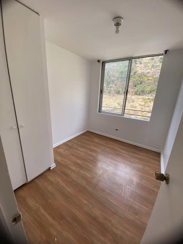 En Venta Dp 2 Dormitorios +1 Baño Metro Cerro Blanco