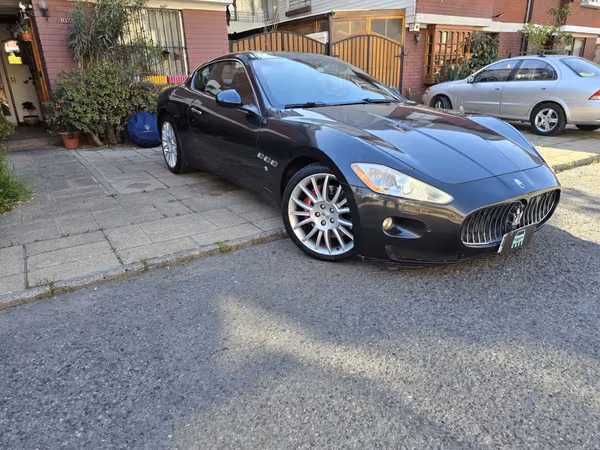 2012 MASERATI GRAN TURISMO 4.7L V8 AUT