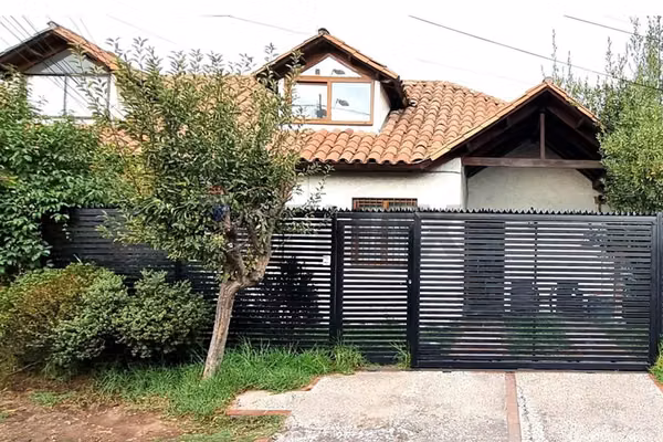 Casa en pasaje peñalolén 4d y 3b!