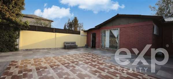 Casa en venta de 3 dorm. 1 baño
