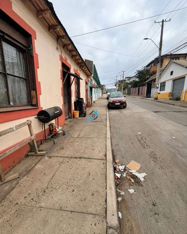 Se vende esquina en santa Inés cercano a mall Arau