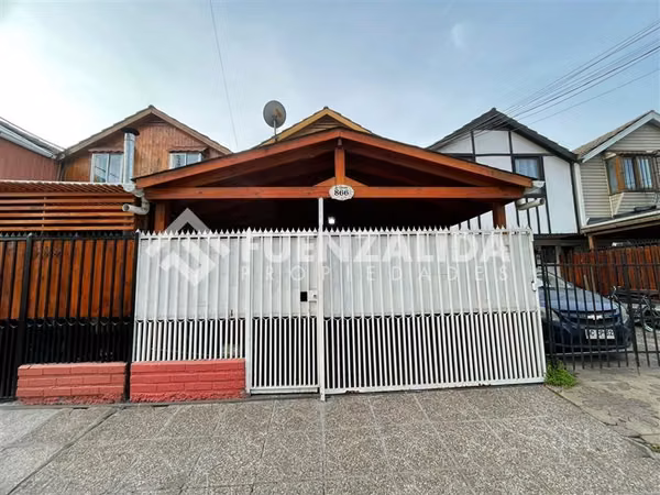 Casa en venta de 3 dorm. en Maipú
