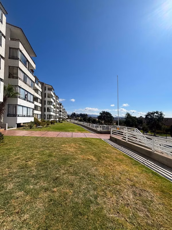  Excelente Oportunidad de Arriendo | Departamento en Condominio Familiar.