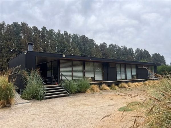 CASA LOS LAURELES