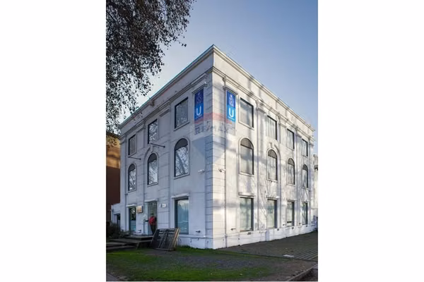 Edificio corporativo providencia