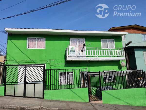 Casa en venta de 5 dorm. A minutos del centro de Antofagasta