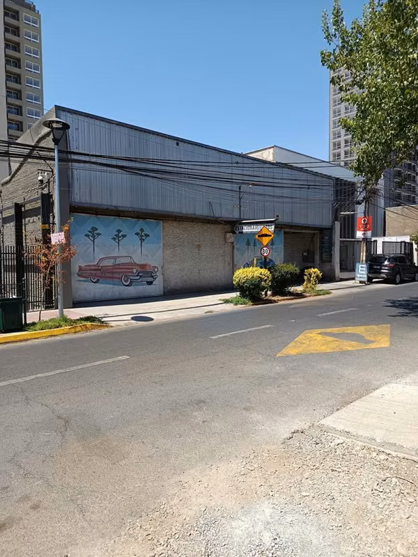 Terreno 747 mt2 (16.60x45), Metro Lo Ovalle, La Cisterna