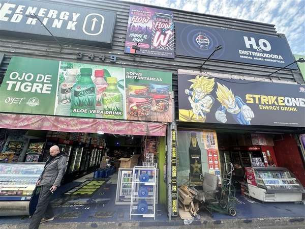 Locales Comercial en venta en Estación Central