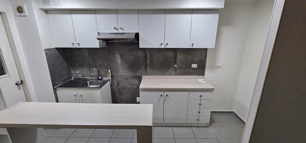 Arriendo departamento 1er piso