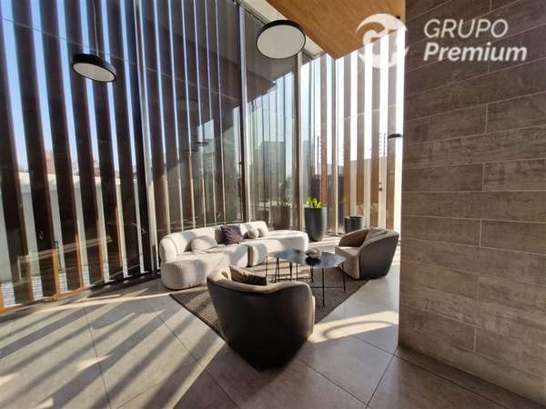 Departamento en venta de 2 dorm. 2 baños, en La Florida