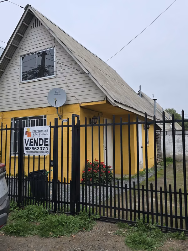 VENDO CASA AISLADA Y ESQUINA EN CONAVICOOP