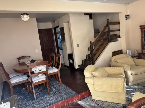 Casa 4 dorm., 3 baños, patio, Condominio. Cerca de centro de Concepción