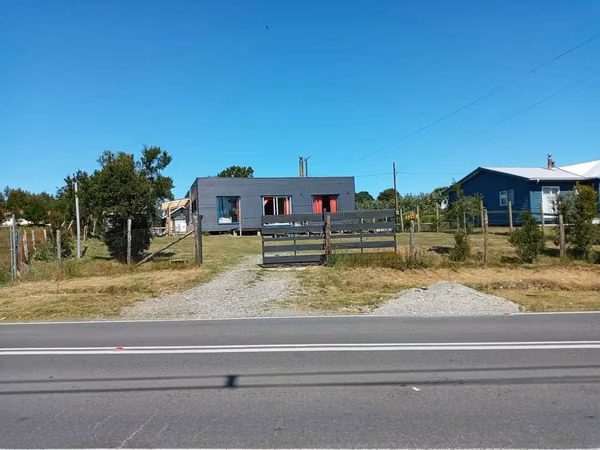 PUERTO MONTT CASA 100 M2 EN 770 M2 SAN ANTONIO