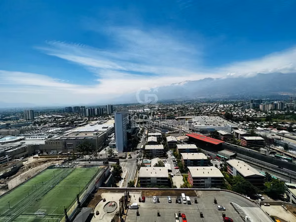 Dúplex con gran vista, excelente conectividad