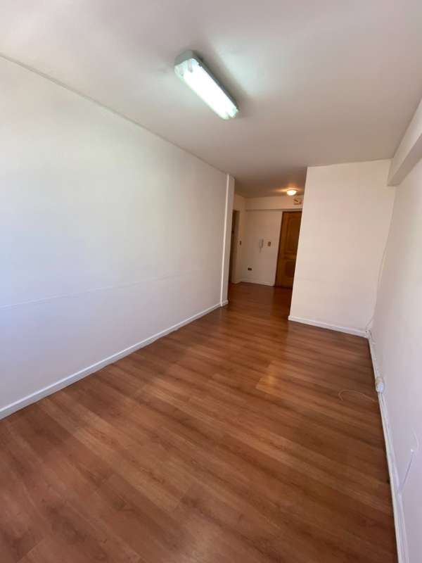 OFICINA EN CONCEPCIÓN: 43 M², 2 BAÑOS, CÉNTRICA