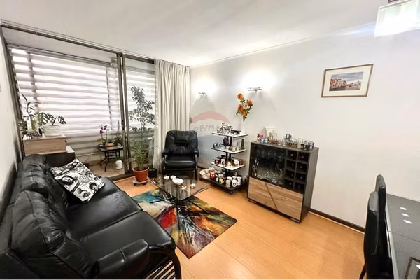 Depto. en santiago 2d+2b con terraza