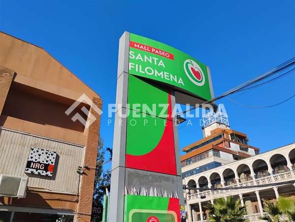 Local Comercial en arriendo en Recoleta