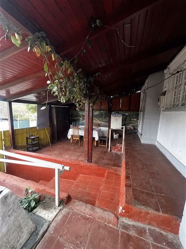 Se vende propiedad 306m2 totales en Maipu