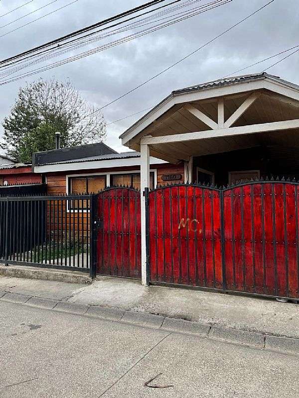 VENDO CASA EN OSORNO 2D 1B EN QUINTO CENTENARIO