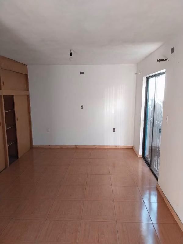 VENDO CASA! AMPLIA 4D + 2B VILLA MARTIN RUIZ DE GAMBOA