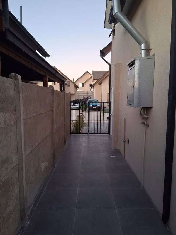 Hermosa casa en condominio en venta