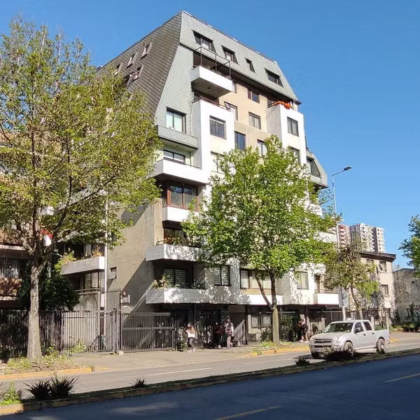 Se Arrienda Gran Departamento Céntrico