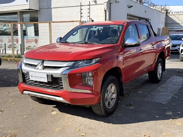 MITSUBISHI L200 2023