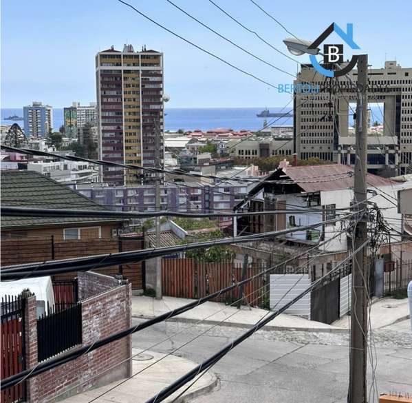Vende casa cercano al congreso de Valparaíso cerro
