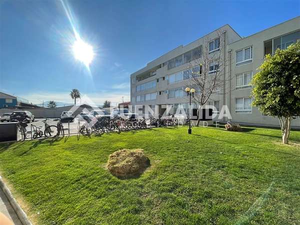 Departamento en venta de 2 dorm. en Maipú
