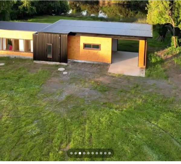 VENTA DE MODERNA CASA EN PARCELA DE 5M2
