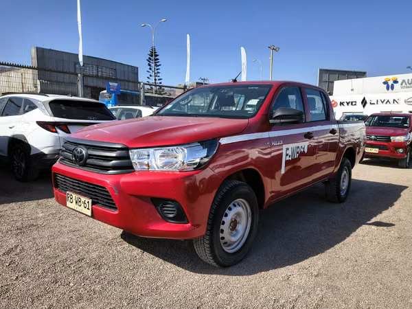 TOYOTA HILUX 2022