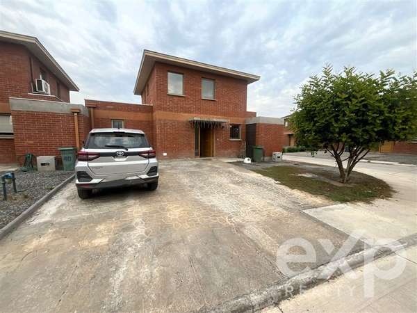 Casa en venta de 3D 3B Valle Araucarias/ Buín