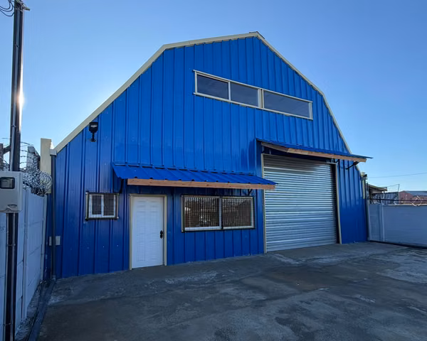 BODEGA NUEVA CON OFICINA SECTOR TECHO PARA TODOSS