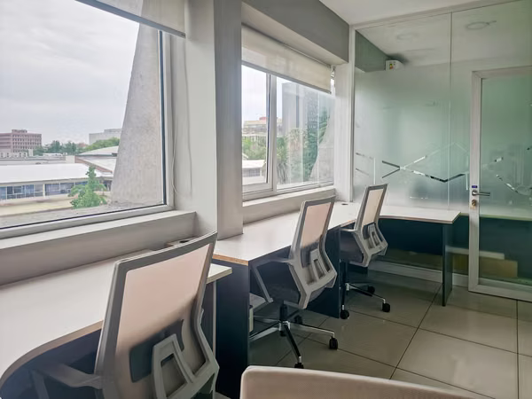 Oficina en arriendo ubicado en Centro Histórico de Santiago