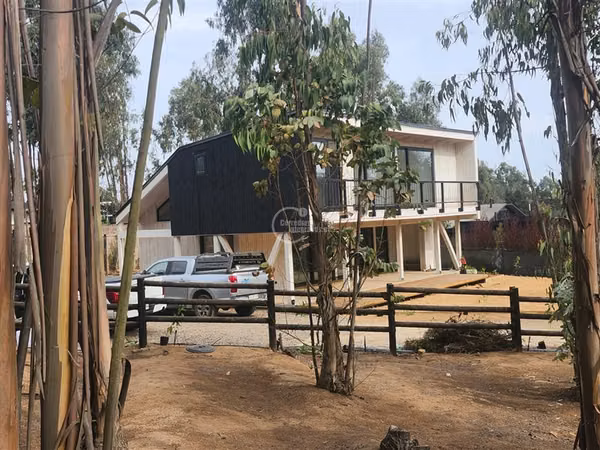 Casa en venta de 3 dorm. en Maitencillo Condominio