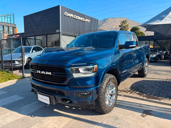 RAM 1500 LARAMIE 4X4 5.7 2022