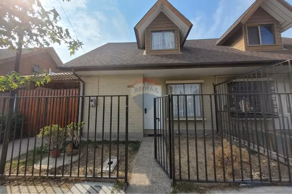 Casa 3d/2b en portezuelo, no paga gastos comunes